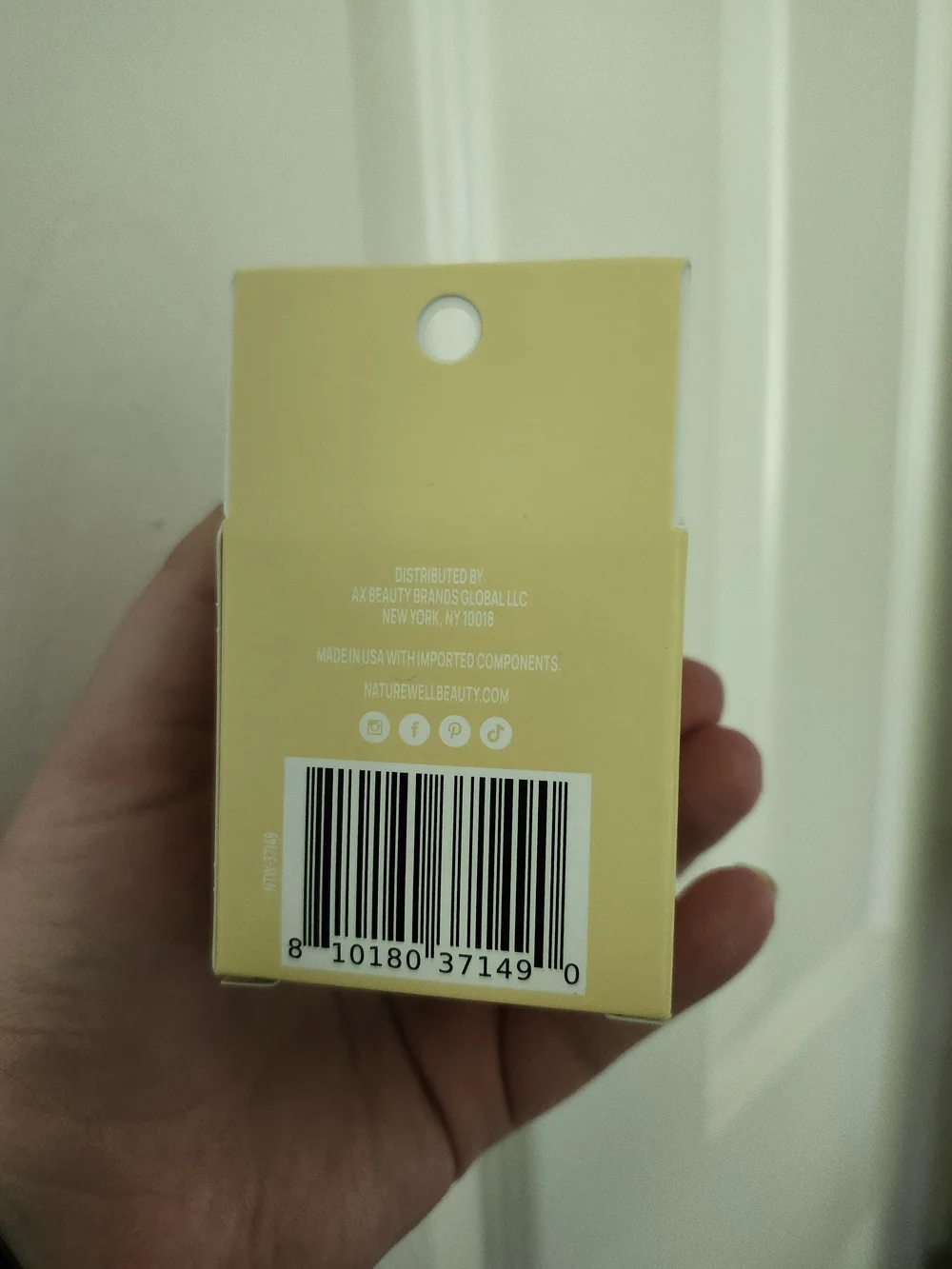 Vanilla Lip Mask – Hydrating Lip Treatment in Yellow